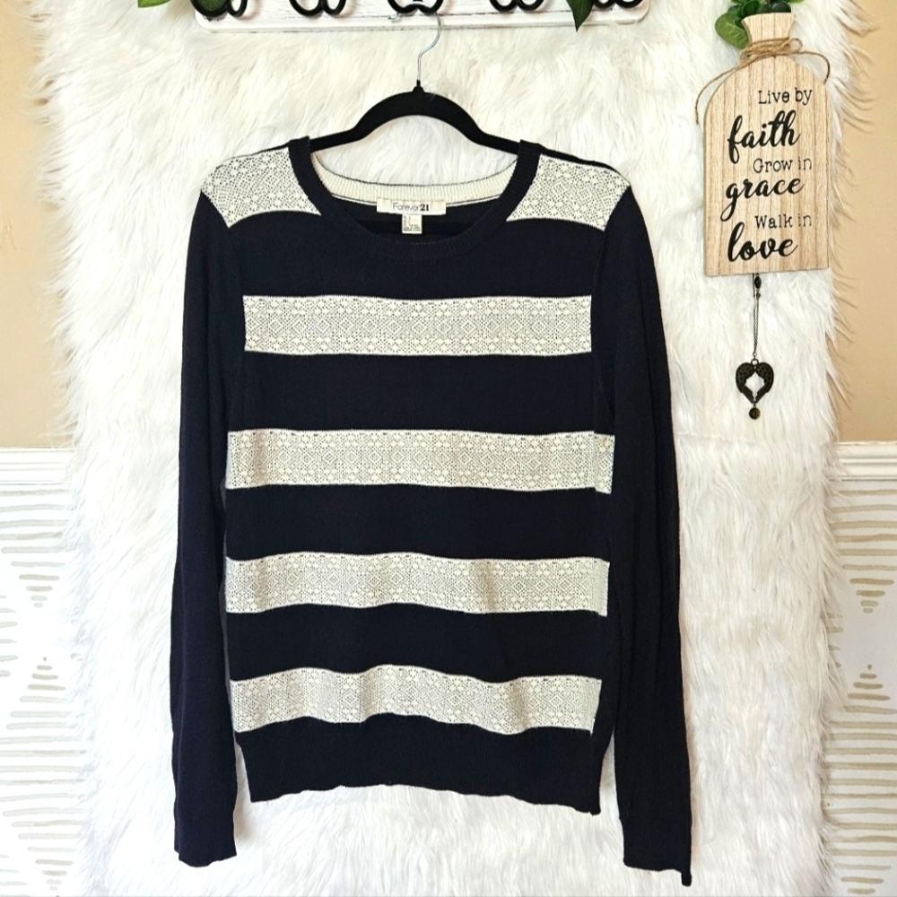 Forever 21 Lace Overlay Pullover Crewneck Sweater